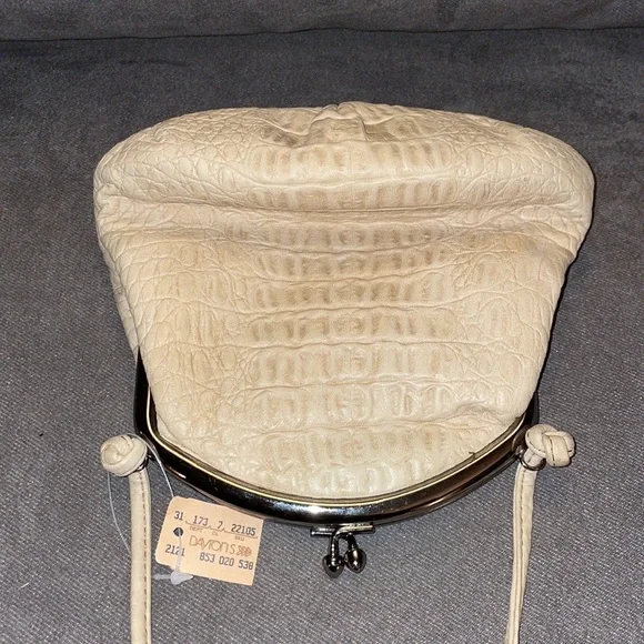 Vintage NWT.  1960’s Leather Smoke Valley crossbody purse. - Picture 5 of 7